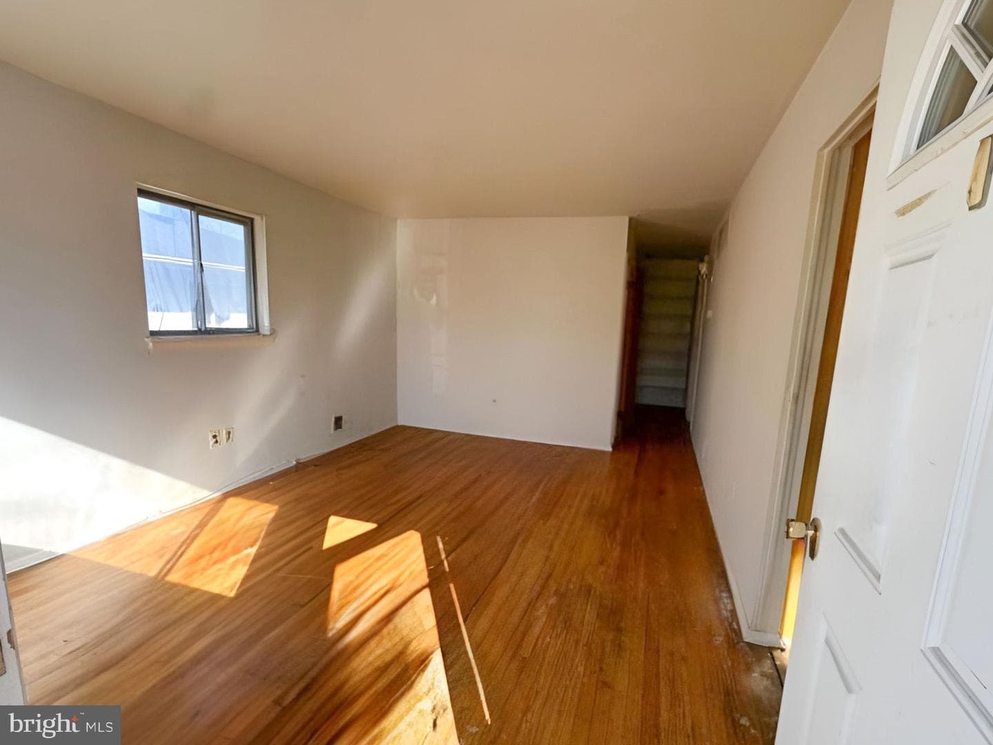 5936 Sunset Avenue photo 4