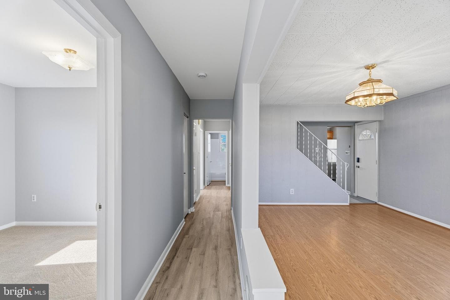 2606 Plainfield Road photo 6