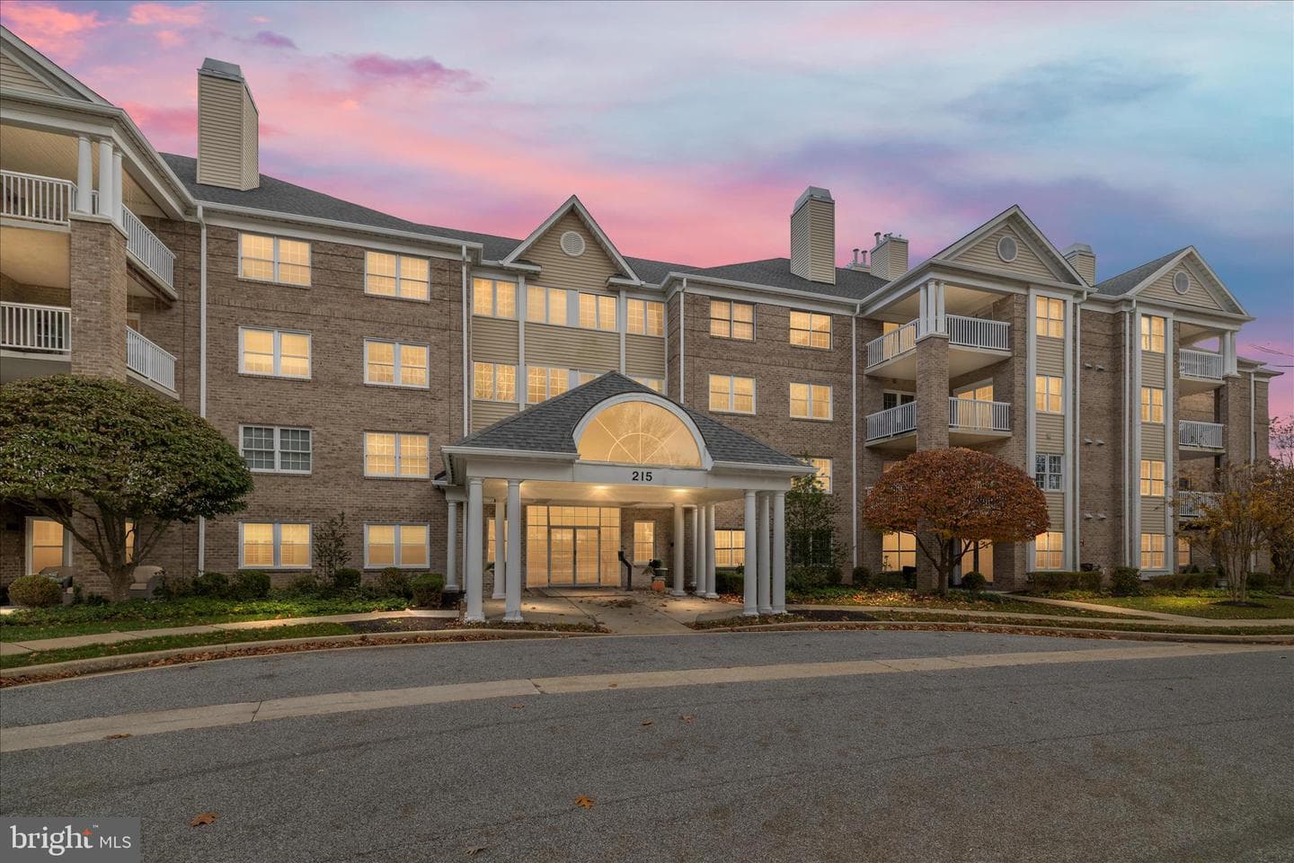 215 Belmont Forest Court #108