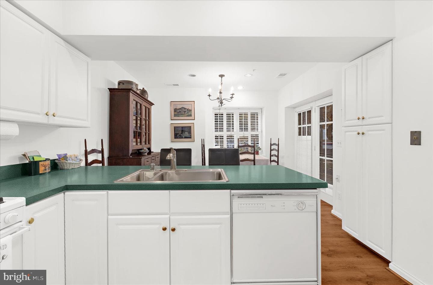 215 Belmont Forest Court #108 photo 10