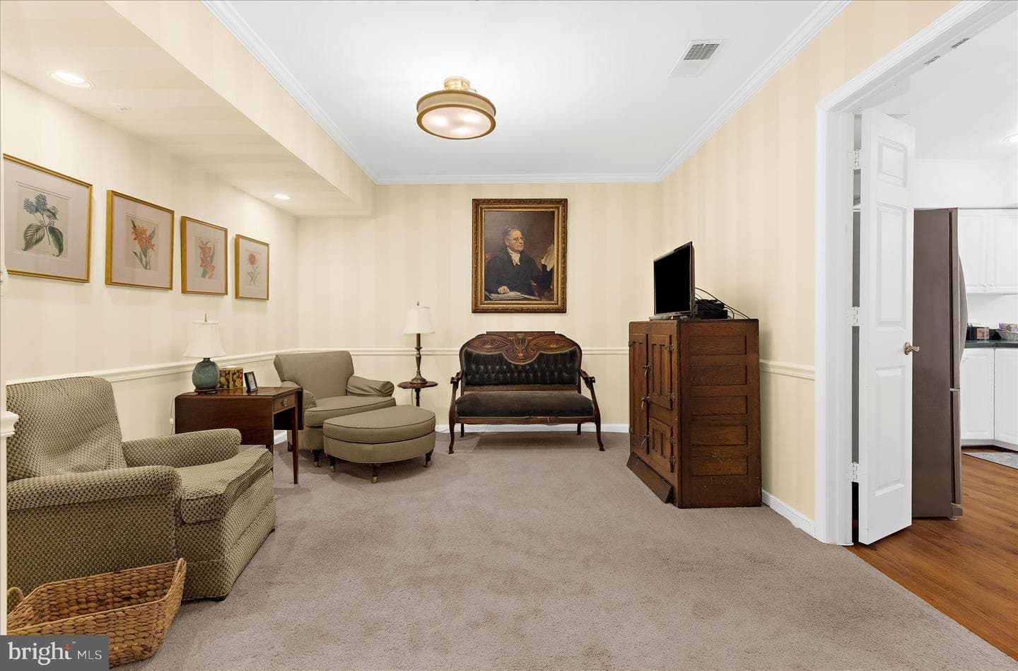215 Belmont Forest Court #108 photo 18