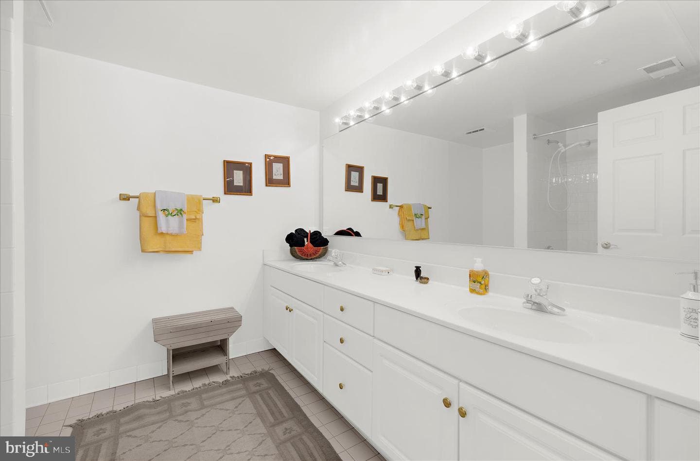 215 Belmont Forest Court #108 photo 23