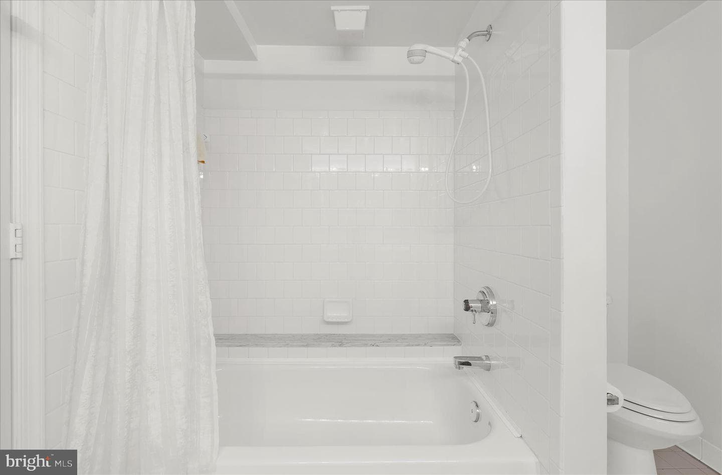 215 Belmont Forest Court #108 photo 26