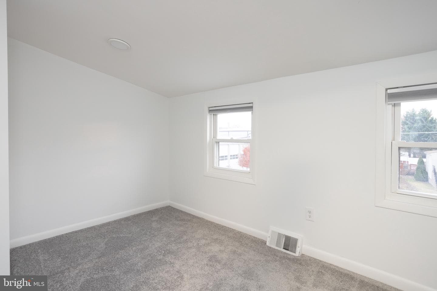 7324 School Lane photo 24