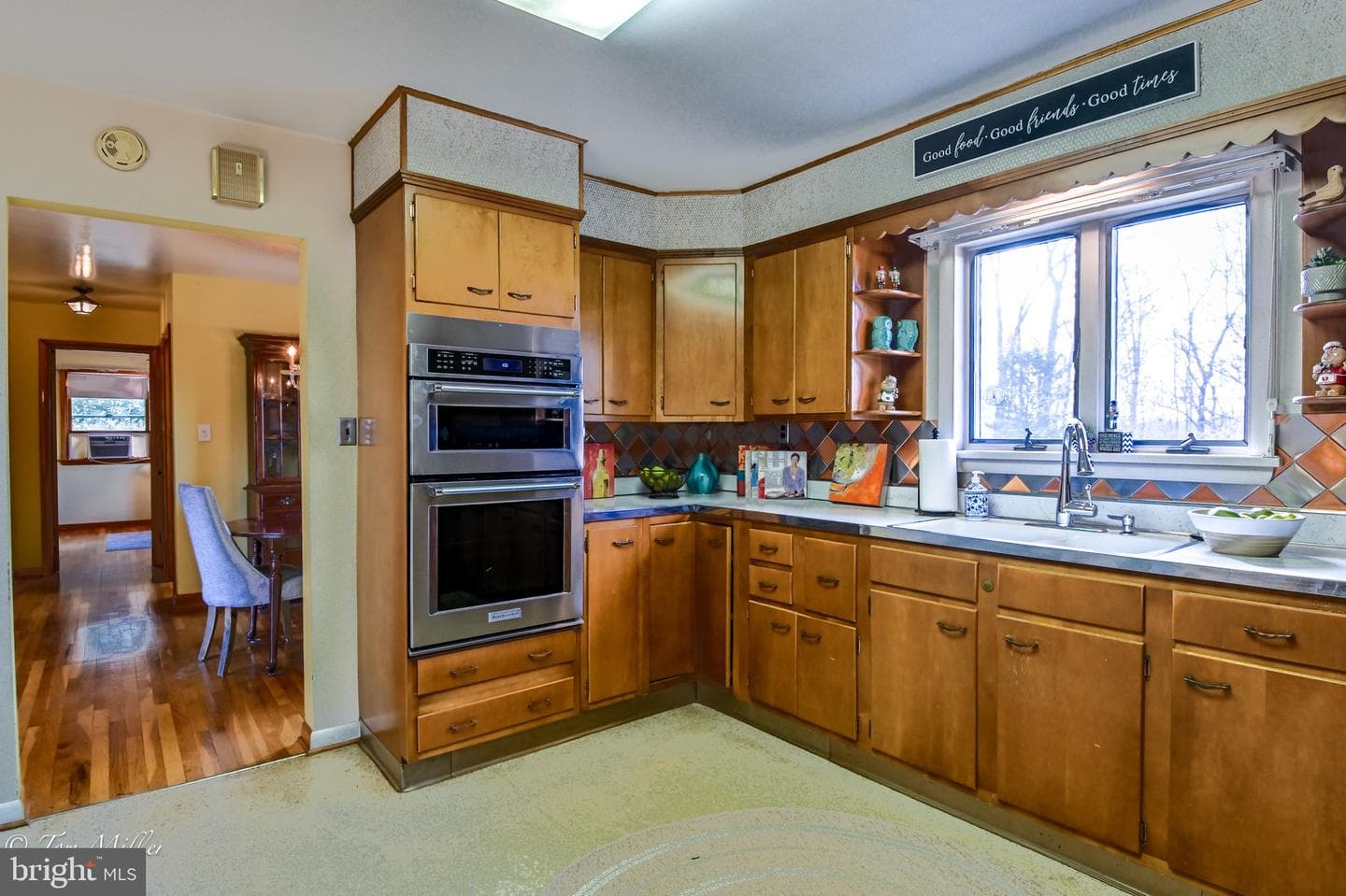 18400 Foreston Road photo 18