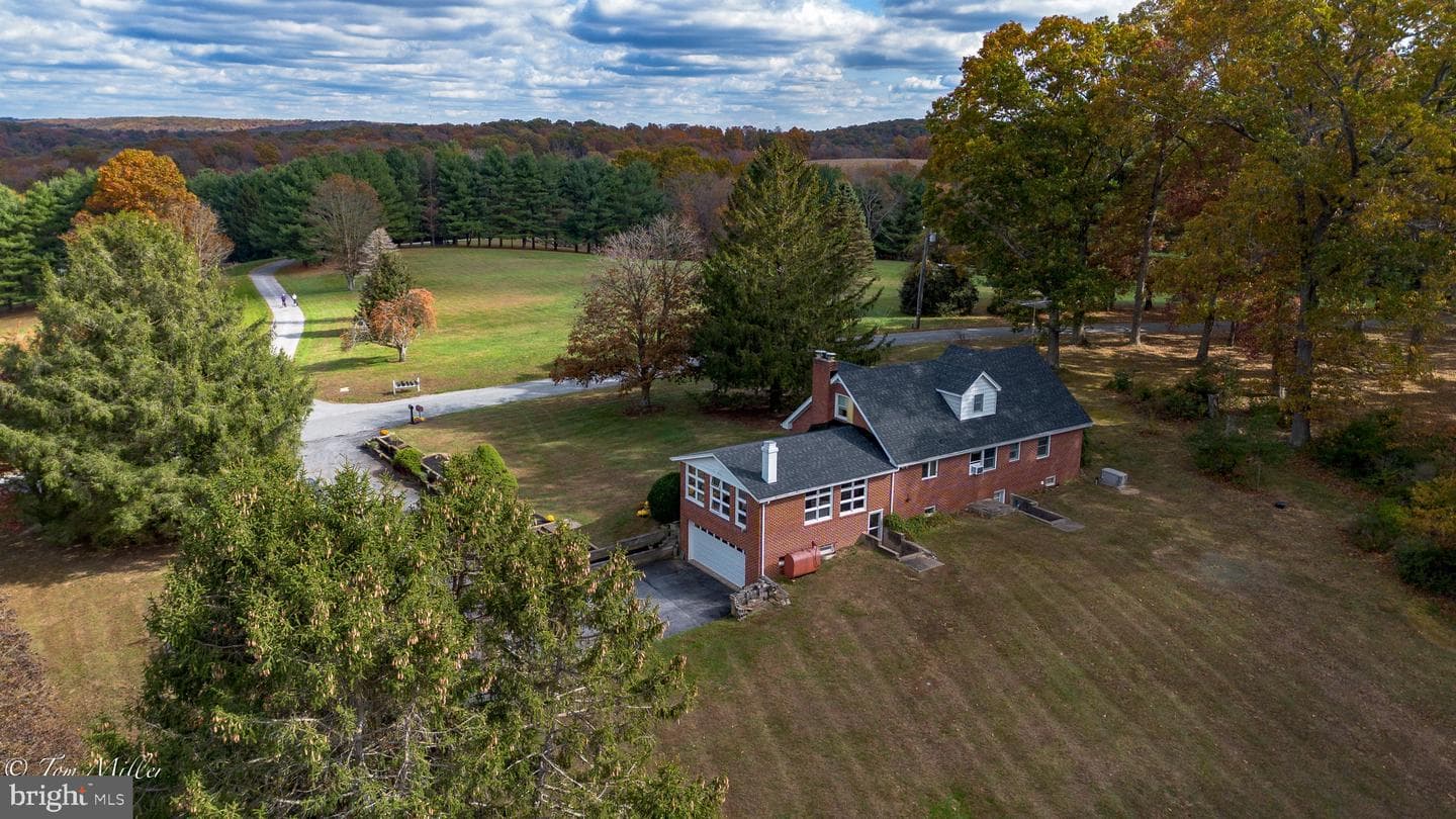 18400 Foreston Road photo 7