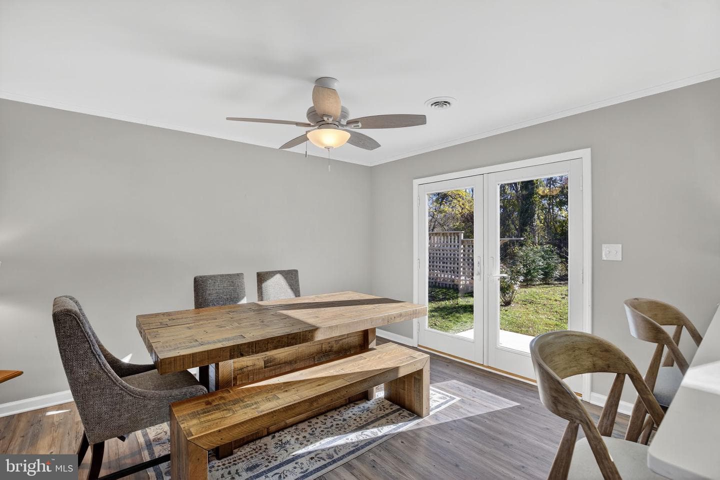 1001 Maple photo 19