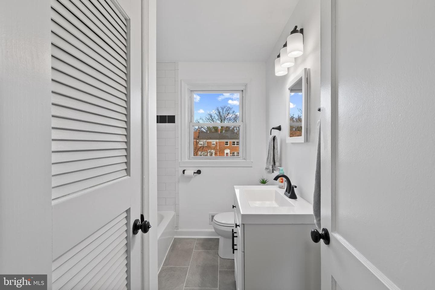 1603 N Forest Park Avenue photo 13
