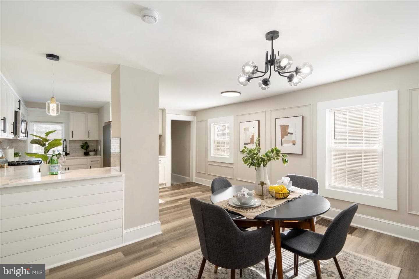 223 New Avenue photo 11