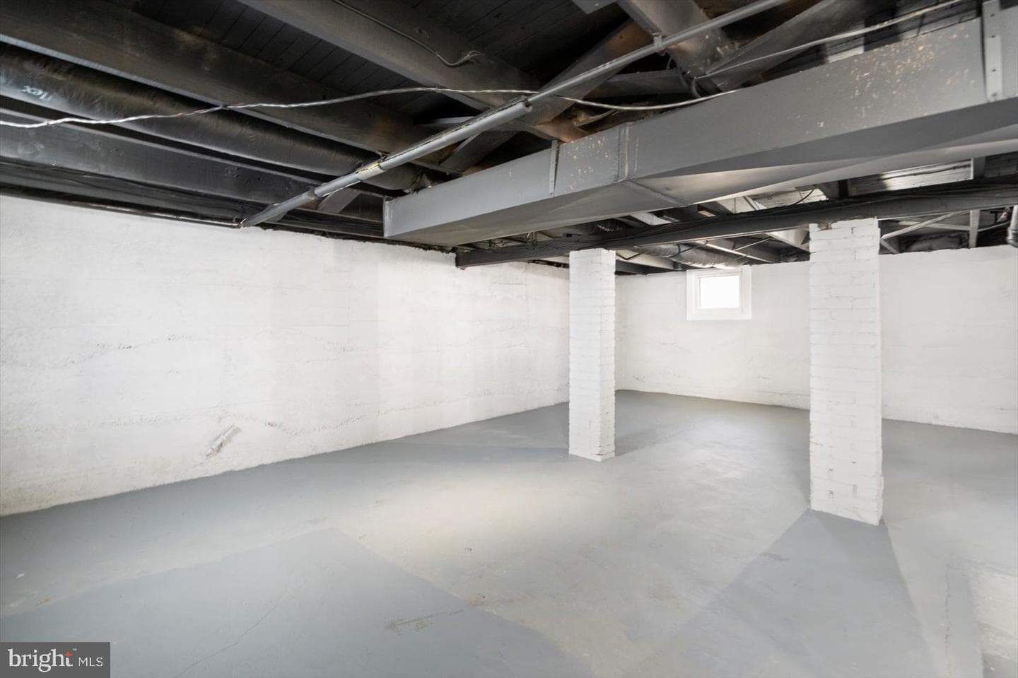 223 New Avenue photo 27