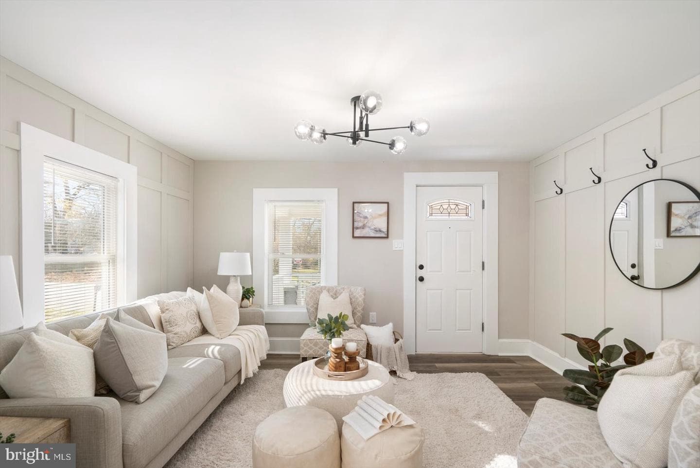 223 New Avenue photo 4