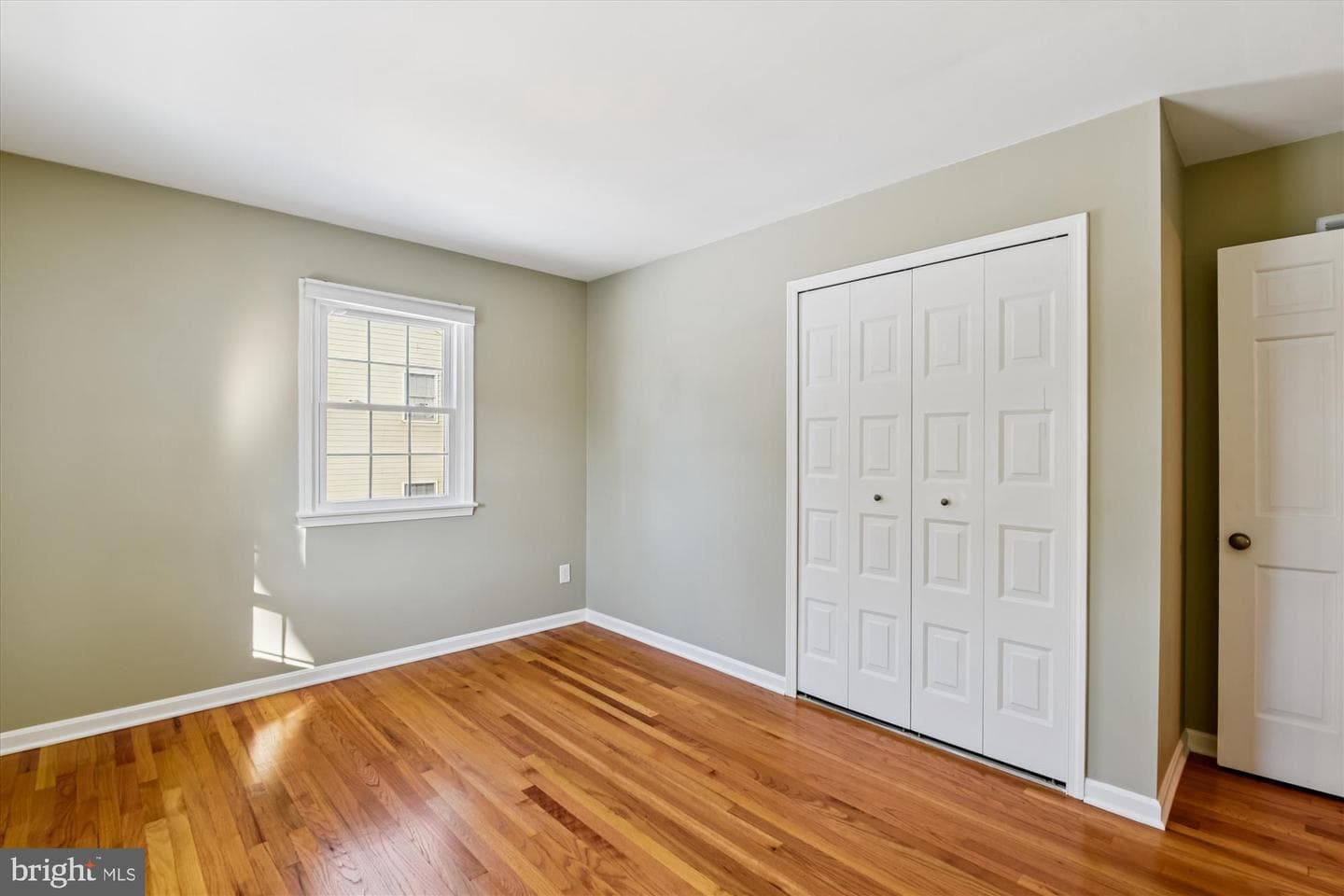 1006 W Joppa Road photo 28