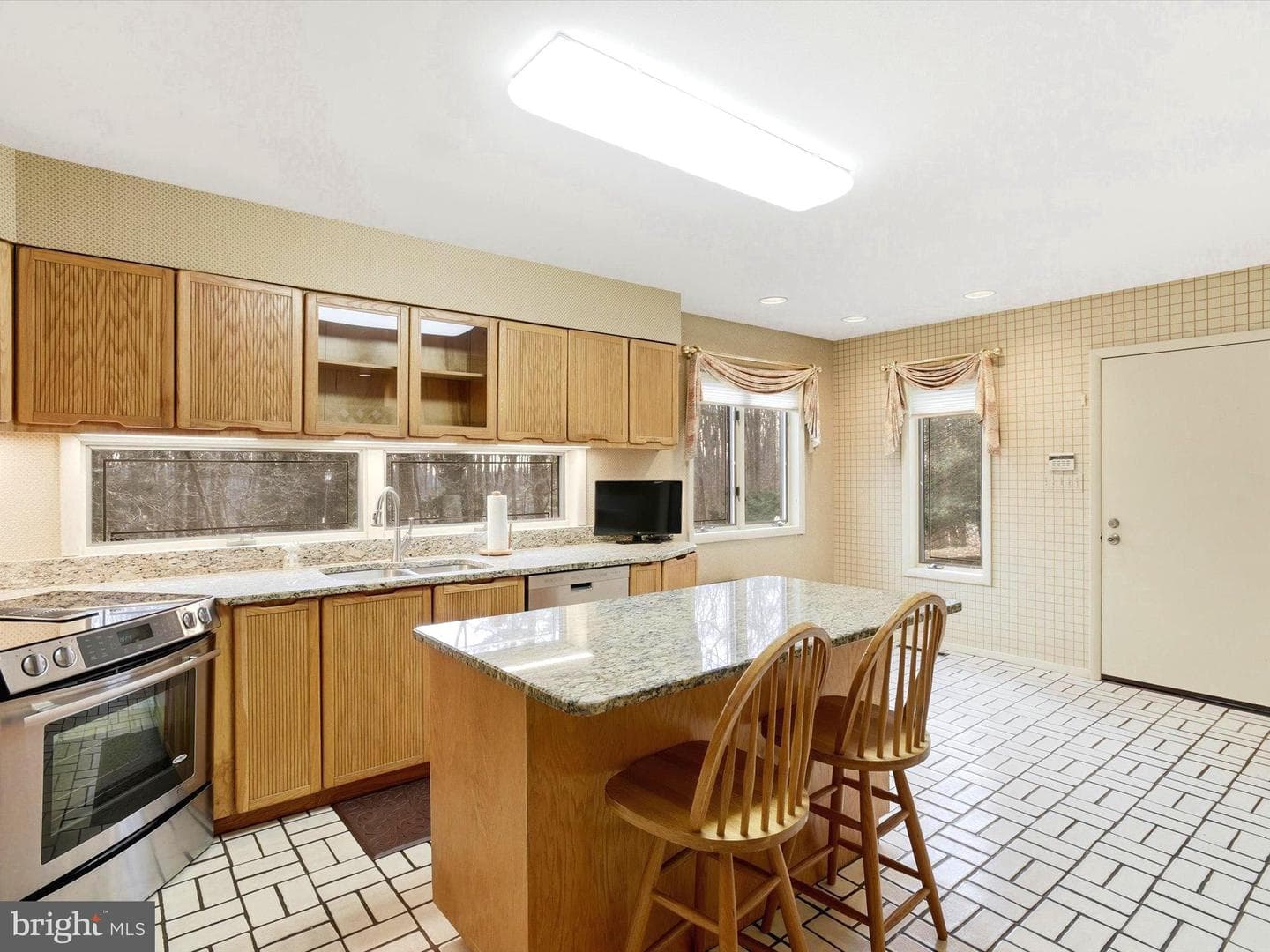 11006 Valley Heights Drive photo 12