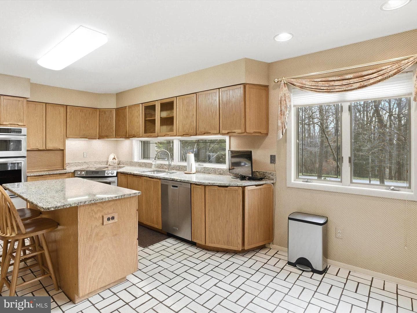 11006 Valley Heights Drive photo 13