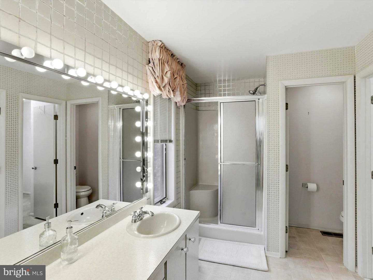 11006 Valley Heights Drive photo 29