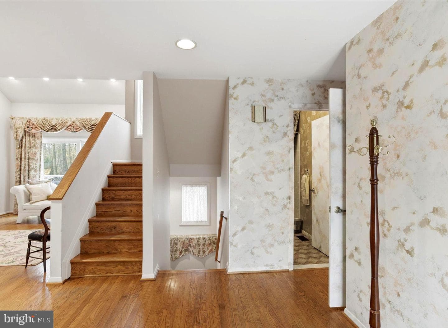 11006 Valley Heights Drive photo 5
