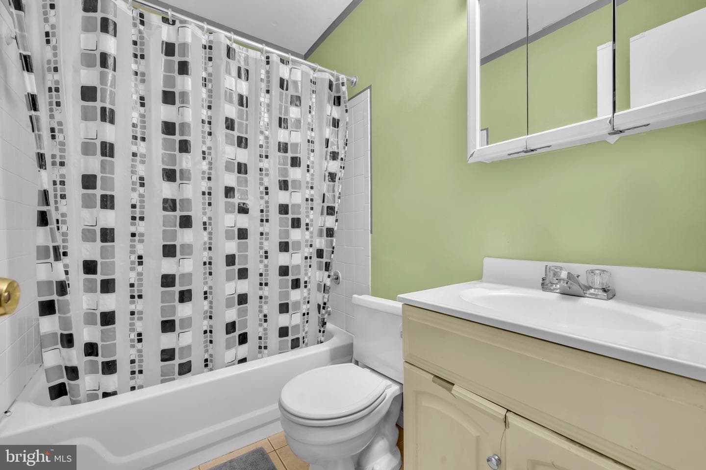 22 Clearlake Court photo 10