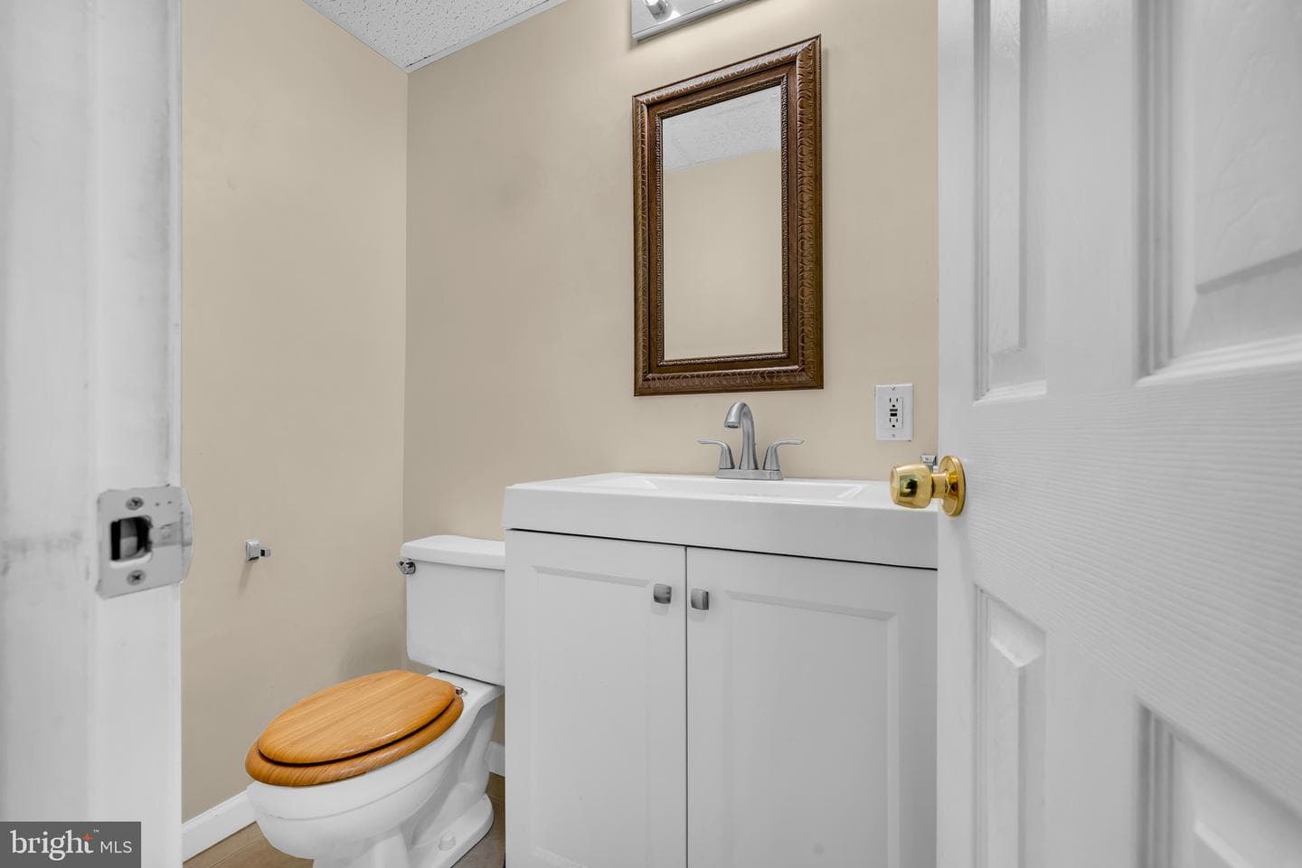22 Clearlake Court photo 15