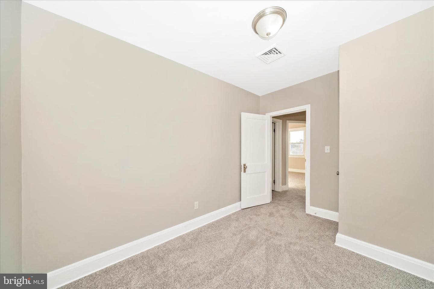 2493 Fairway photo 28