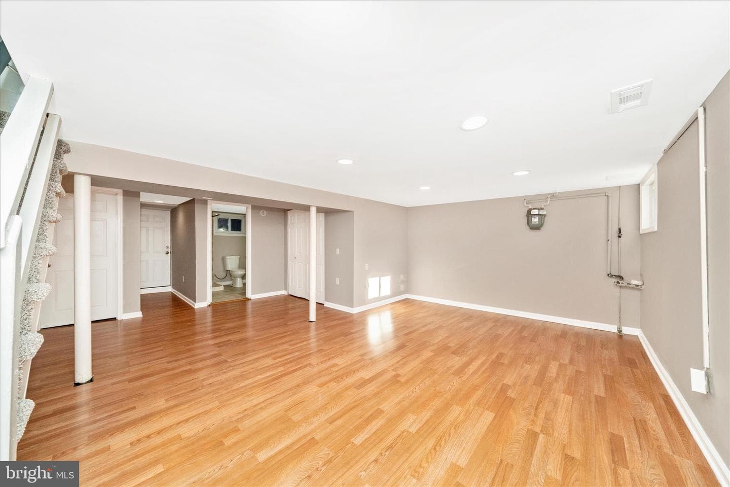 2493 Fairway photo 32