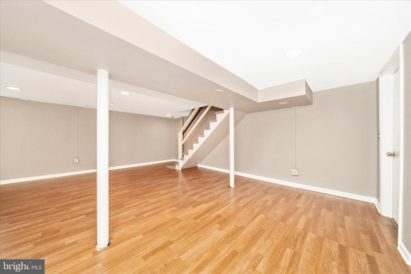 2493 Fairway photo 34