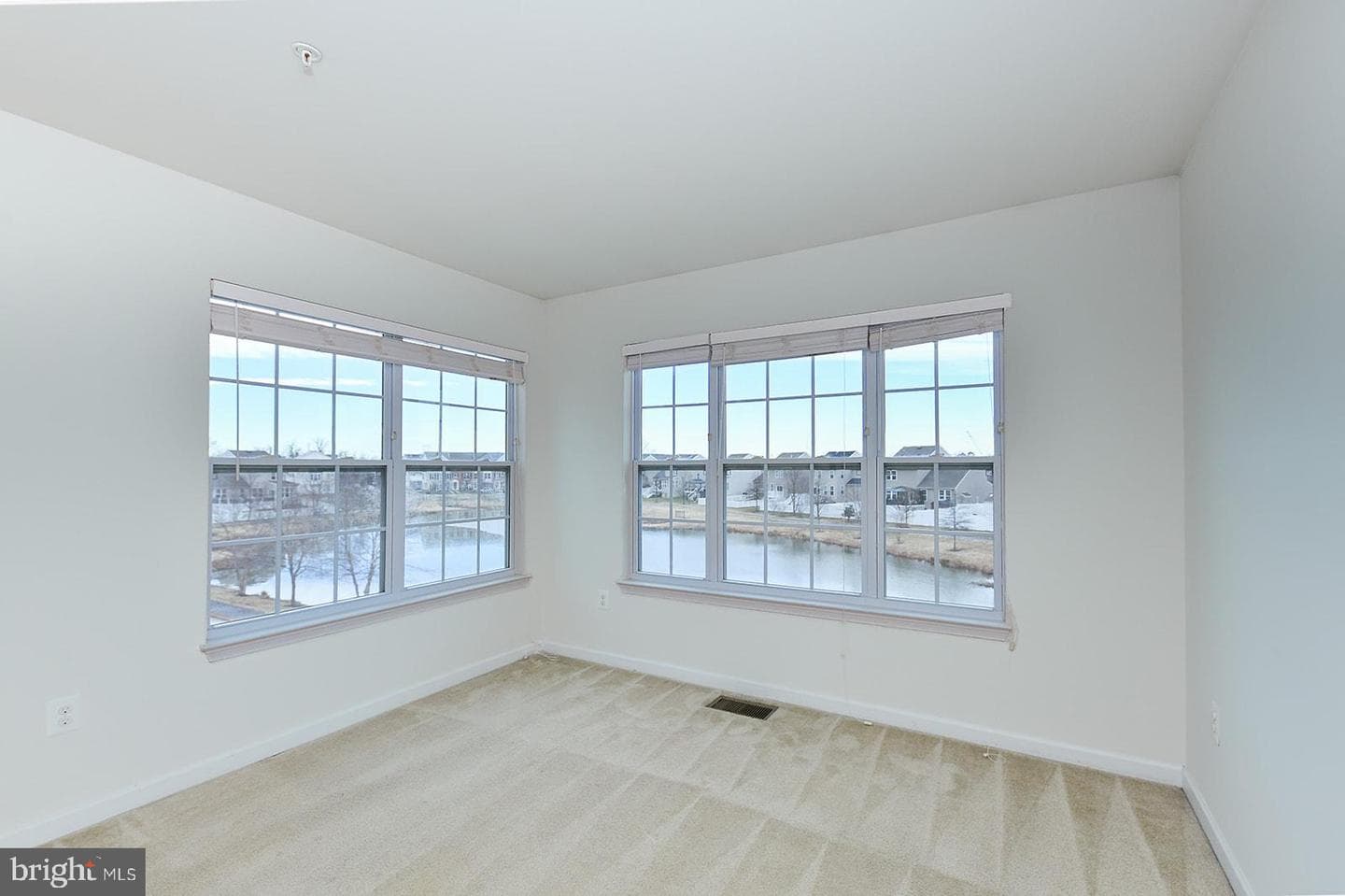 8427 Stansbury Lake Drive photo 32