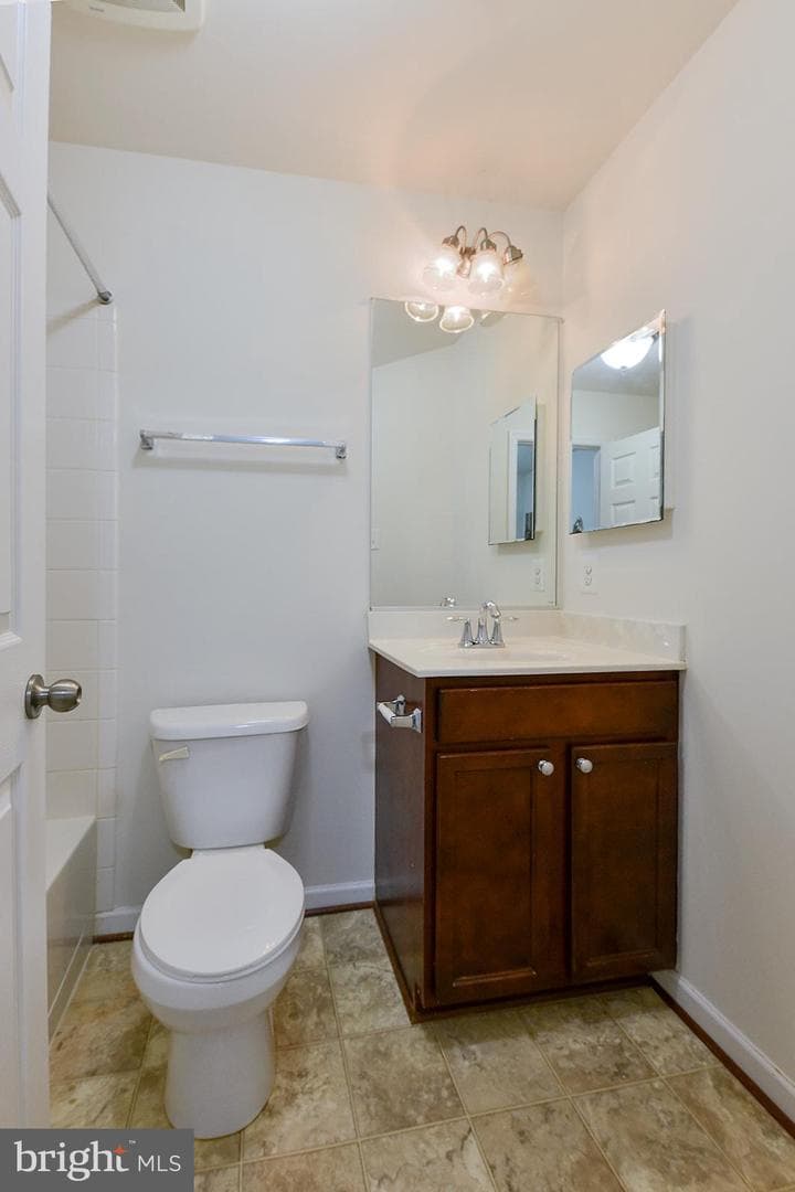 8427 Stansbury Lake Drive photo 34