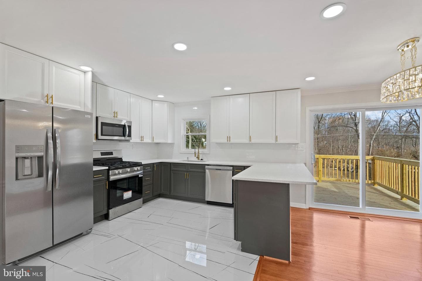 39 Greenview Avenue photo 16