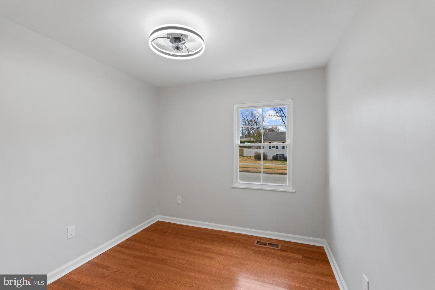 39 Greenview Avenue photo 37