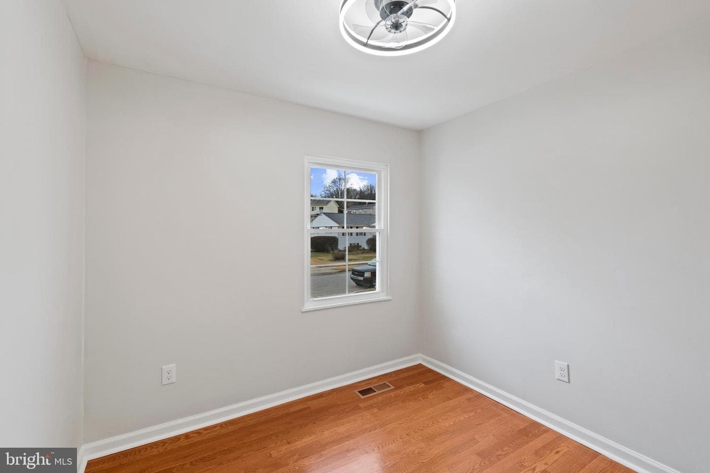 39 Greenview Avenue photo 38