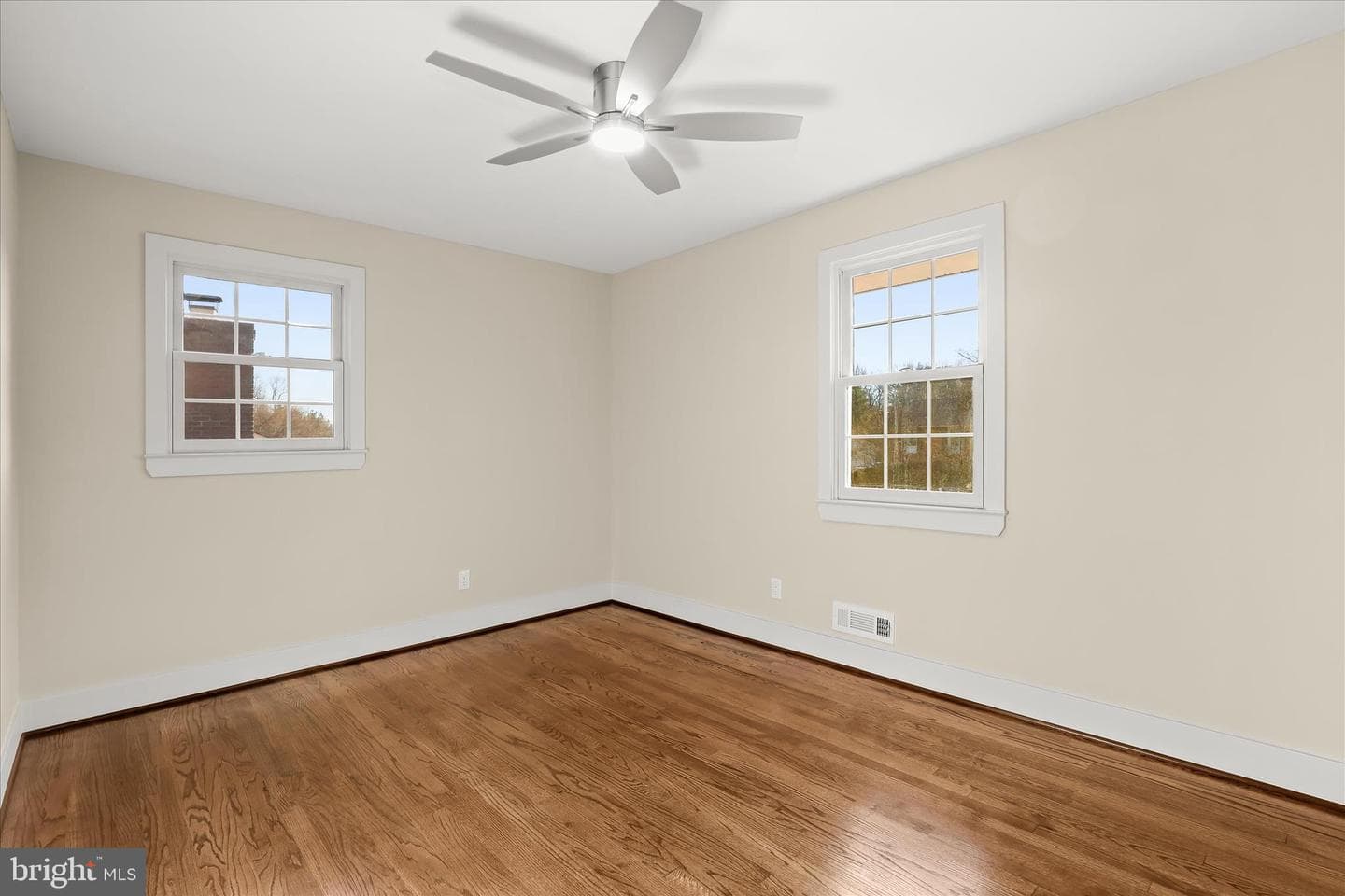 1018 Saxon Hill Drive photo 32