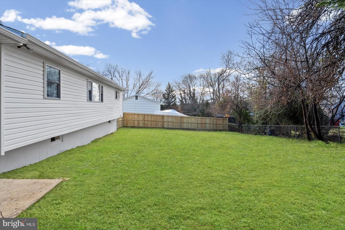4415 Fieldgreen Road photo 41