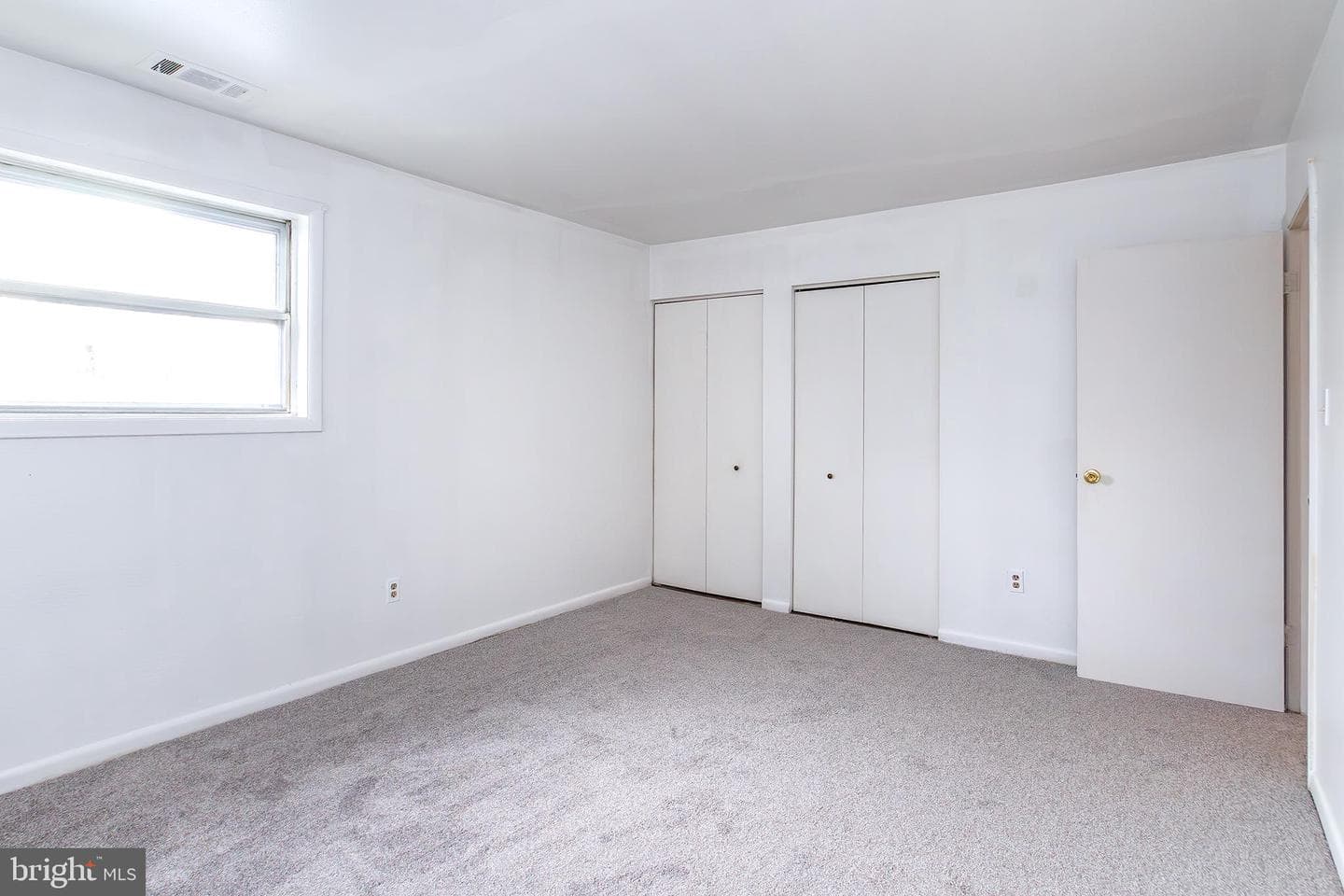 12 Warren Lodge Court #2-D photo 17