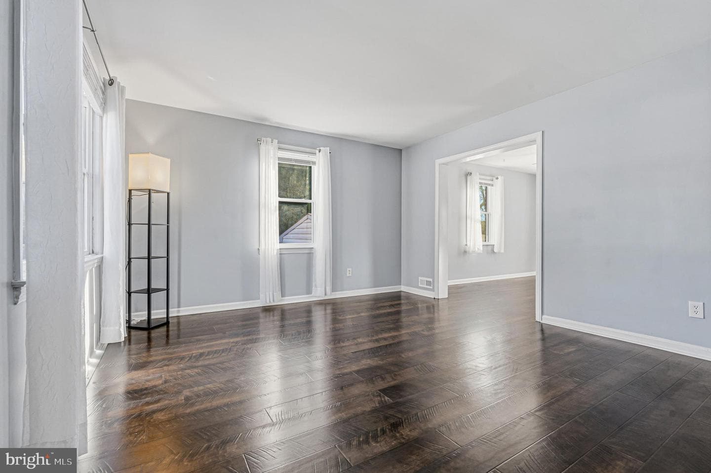 5127 Terrace Drive photo 3