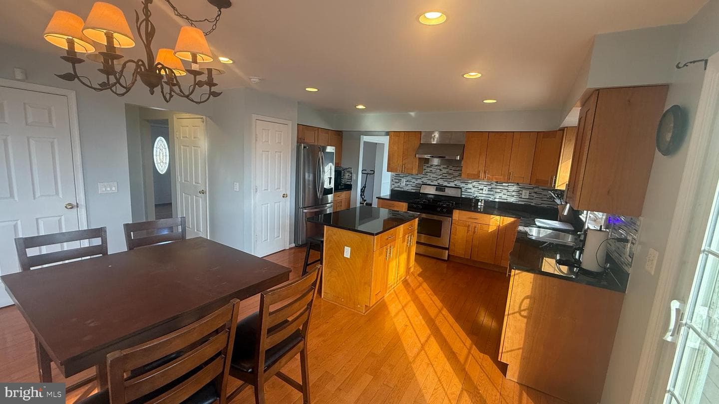 11 Hunters Forge Court photo 36