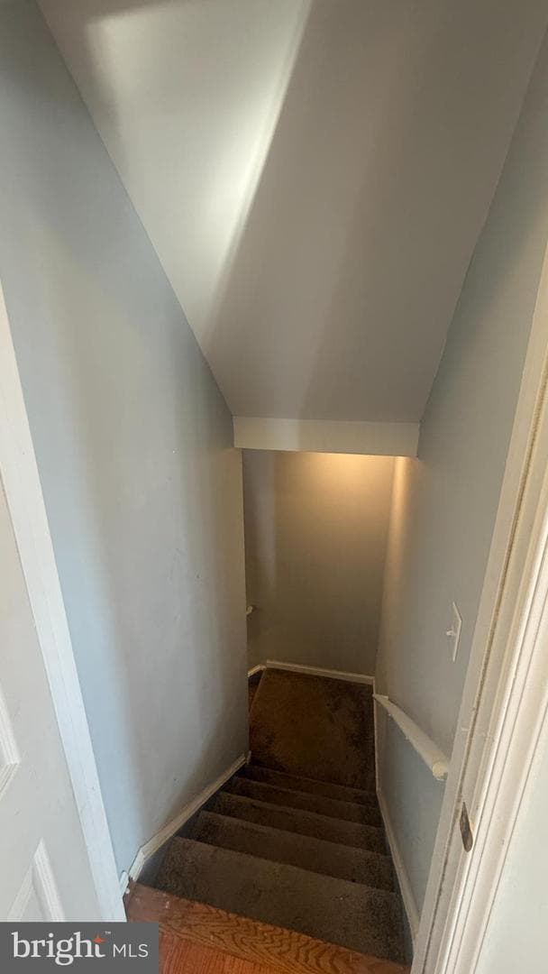 11 Hunters Forge Court photo 64