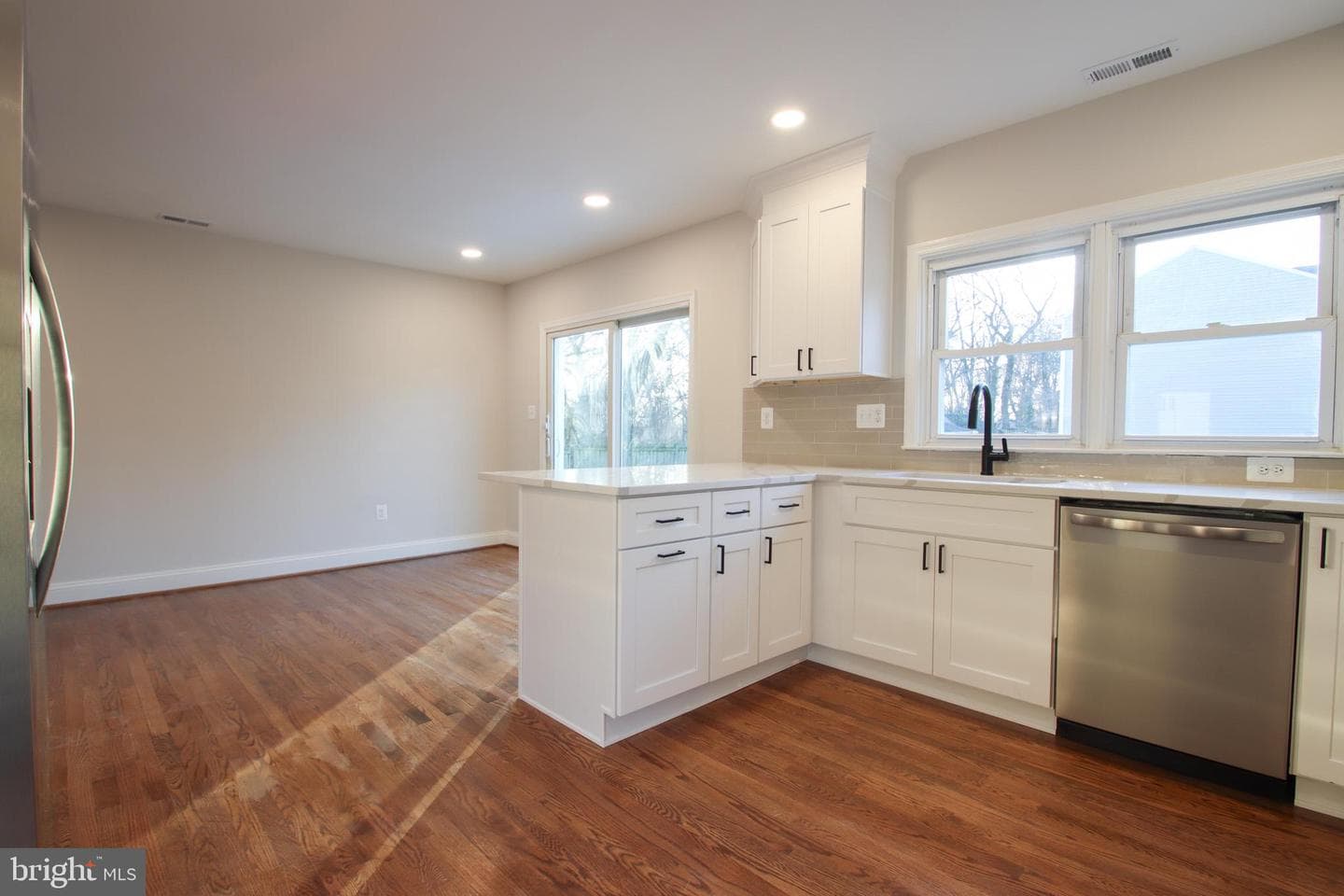 7904 Westmoreland Avenue photo 11