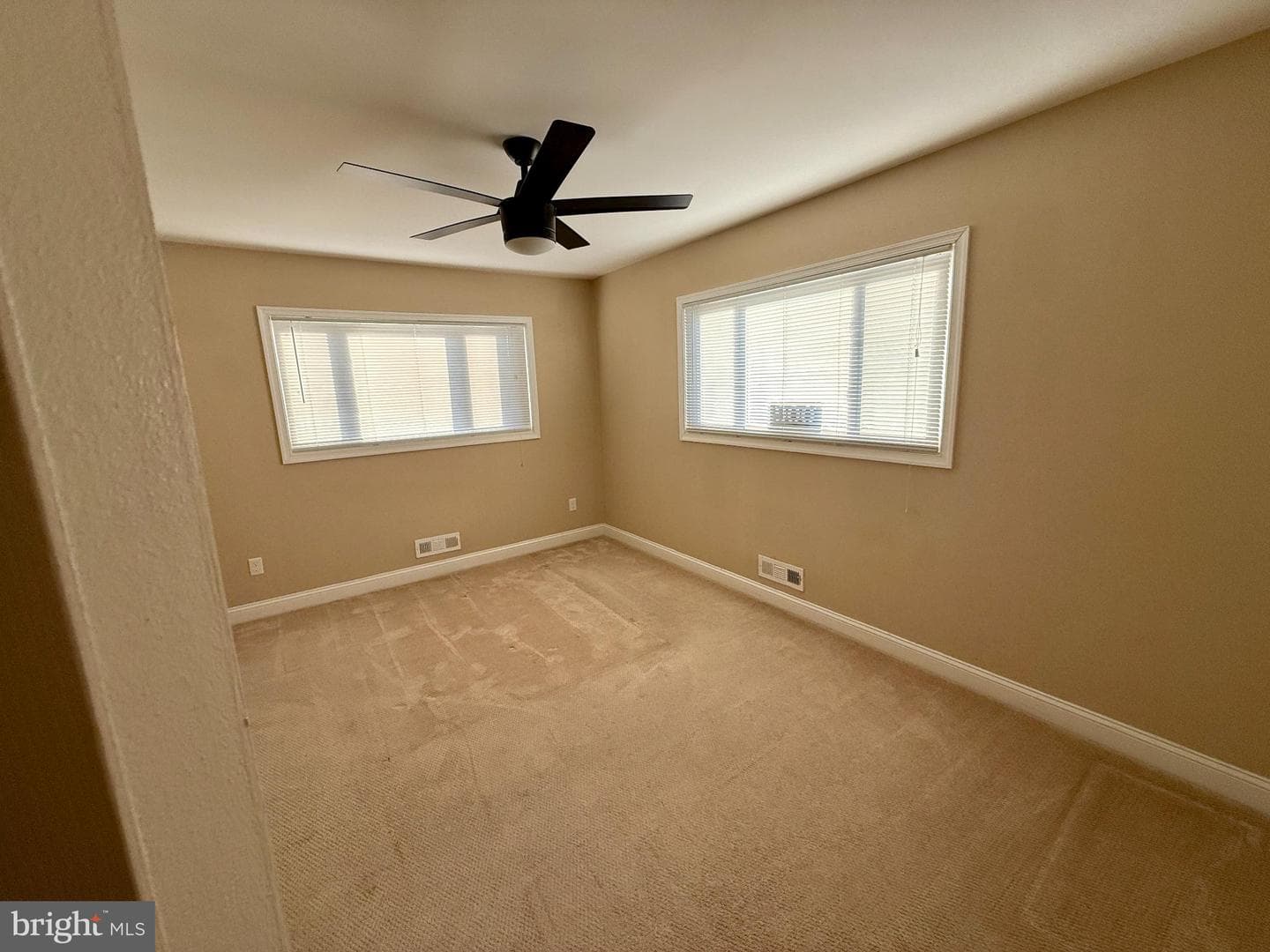 900 Southridge Road photo 16