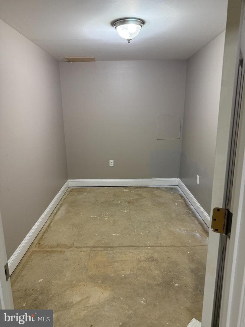 900 Southridge Road photo 21