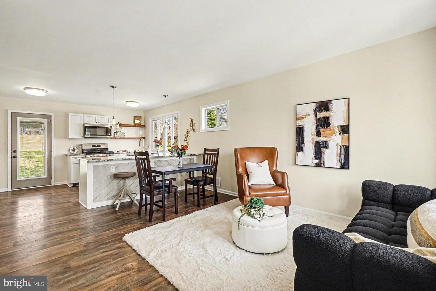 9102 Lamaze Road photo 6