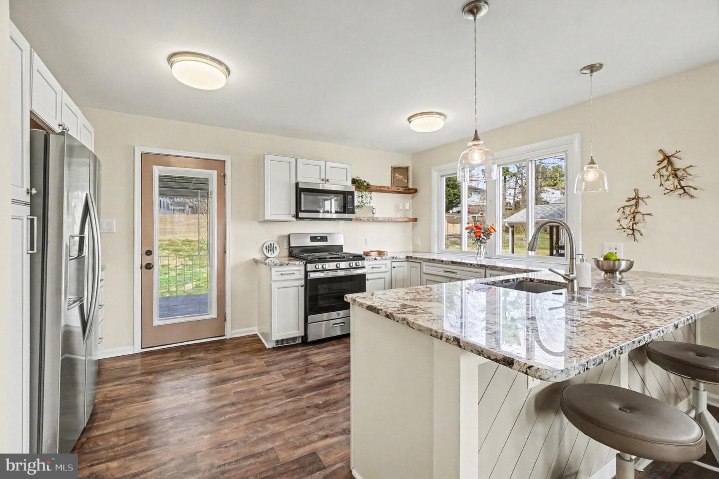 9102 Lamaze Road photo 8