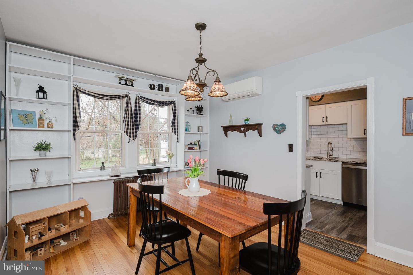 318 Westshire Road photo 12