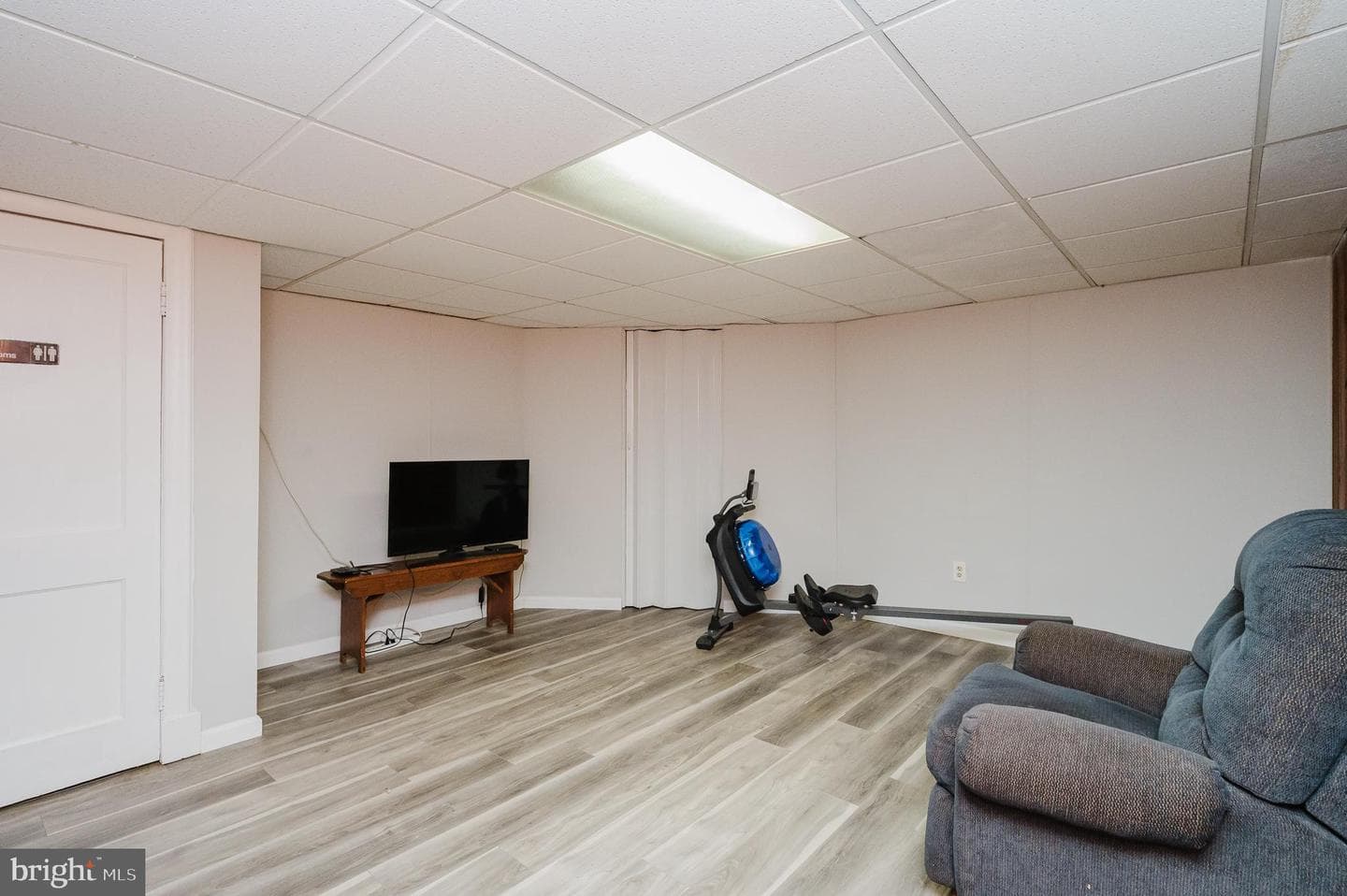 318 Westshire Road photo 43