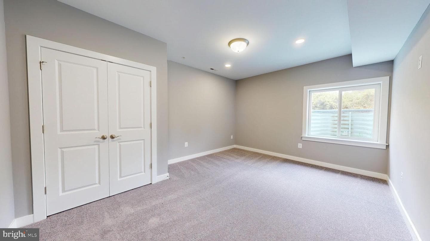 6516 Golden Ring Rd photo 27