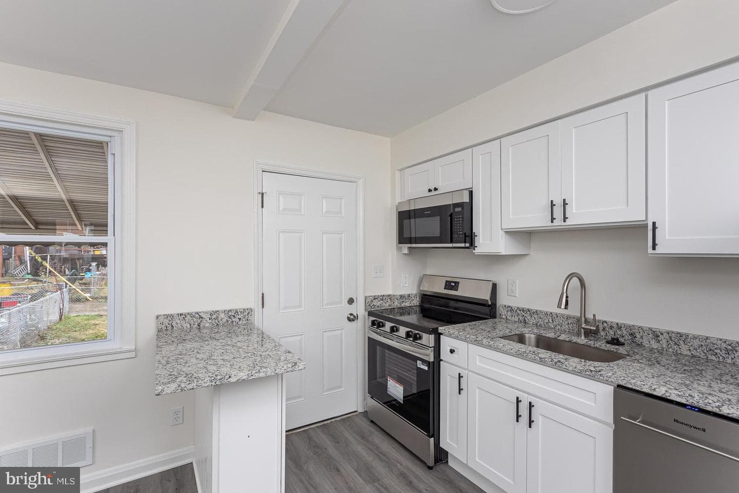 7035 Gough Street photo 5