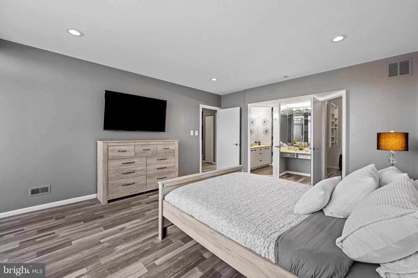 4001 Old Court Road #509 photo 19