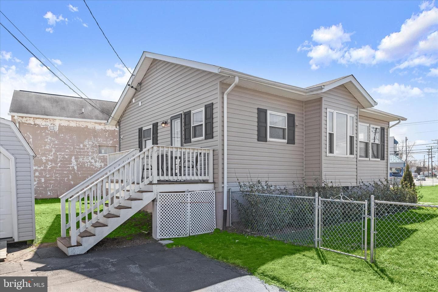 2724 N Point Terrace photo 15