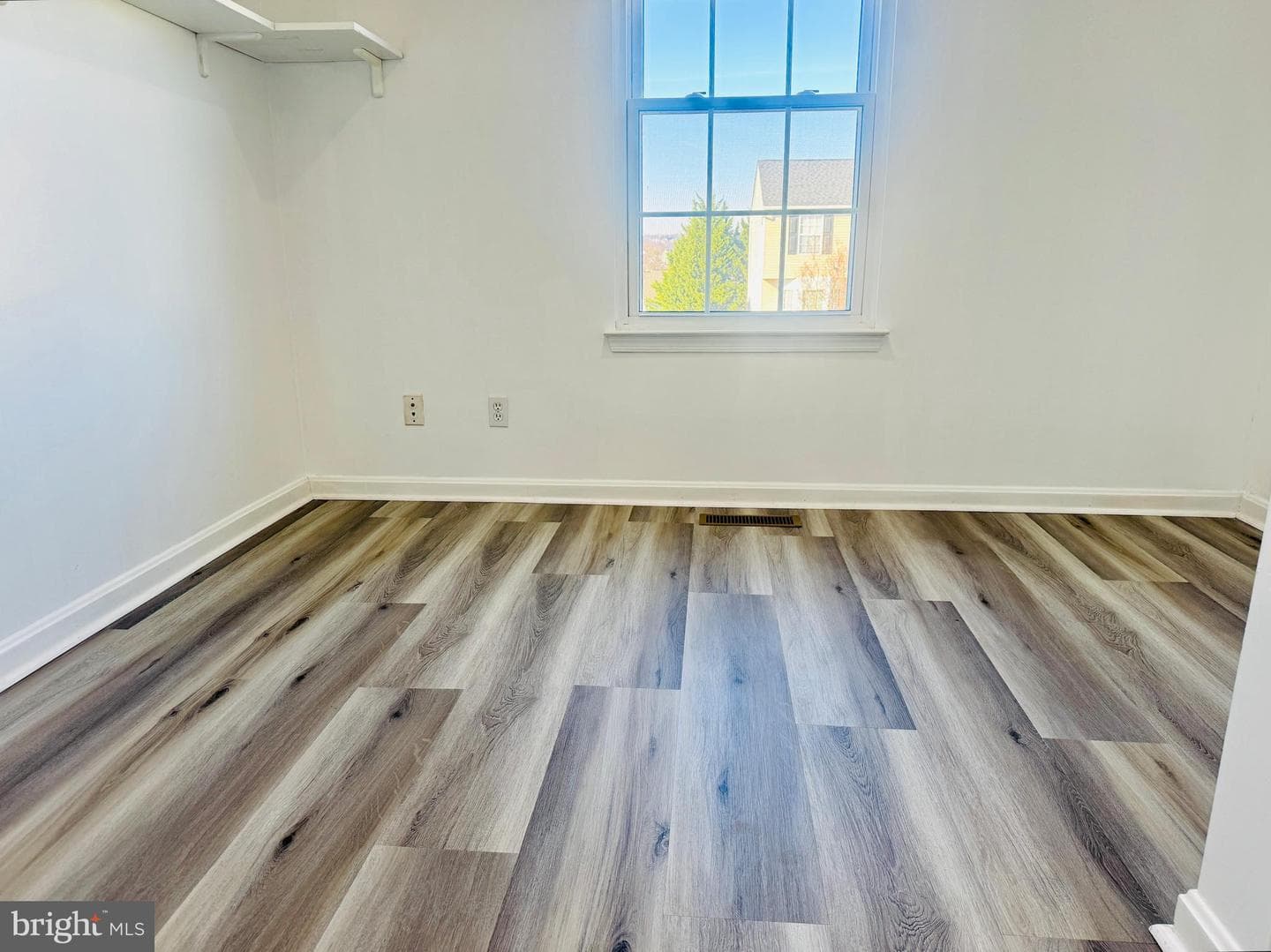 4209 Spring Avenue photo 30