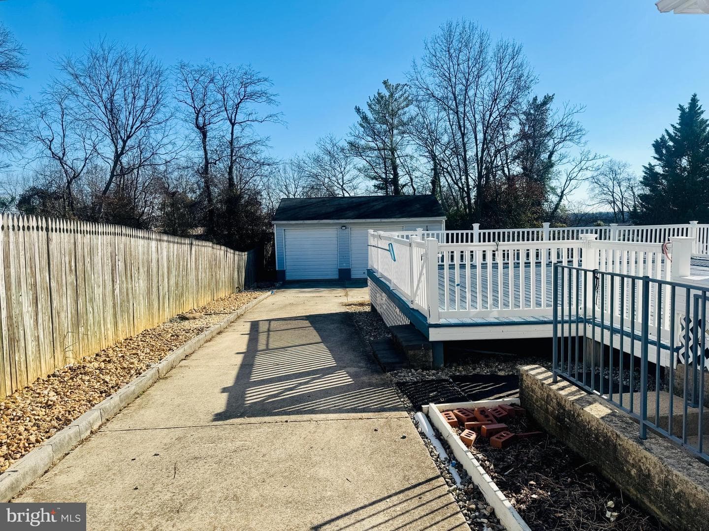 4209 Spring Avenue photo 37