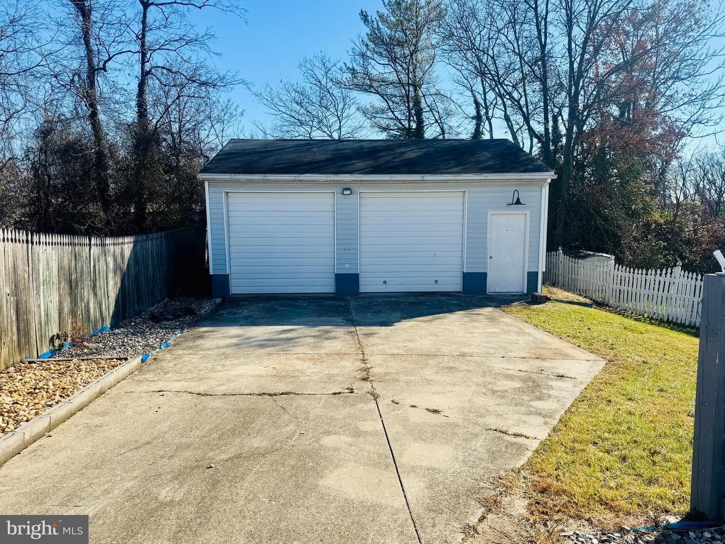 4209 Spring Avenue photo 8